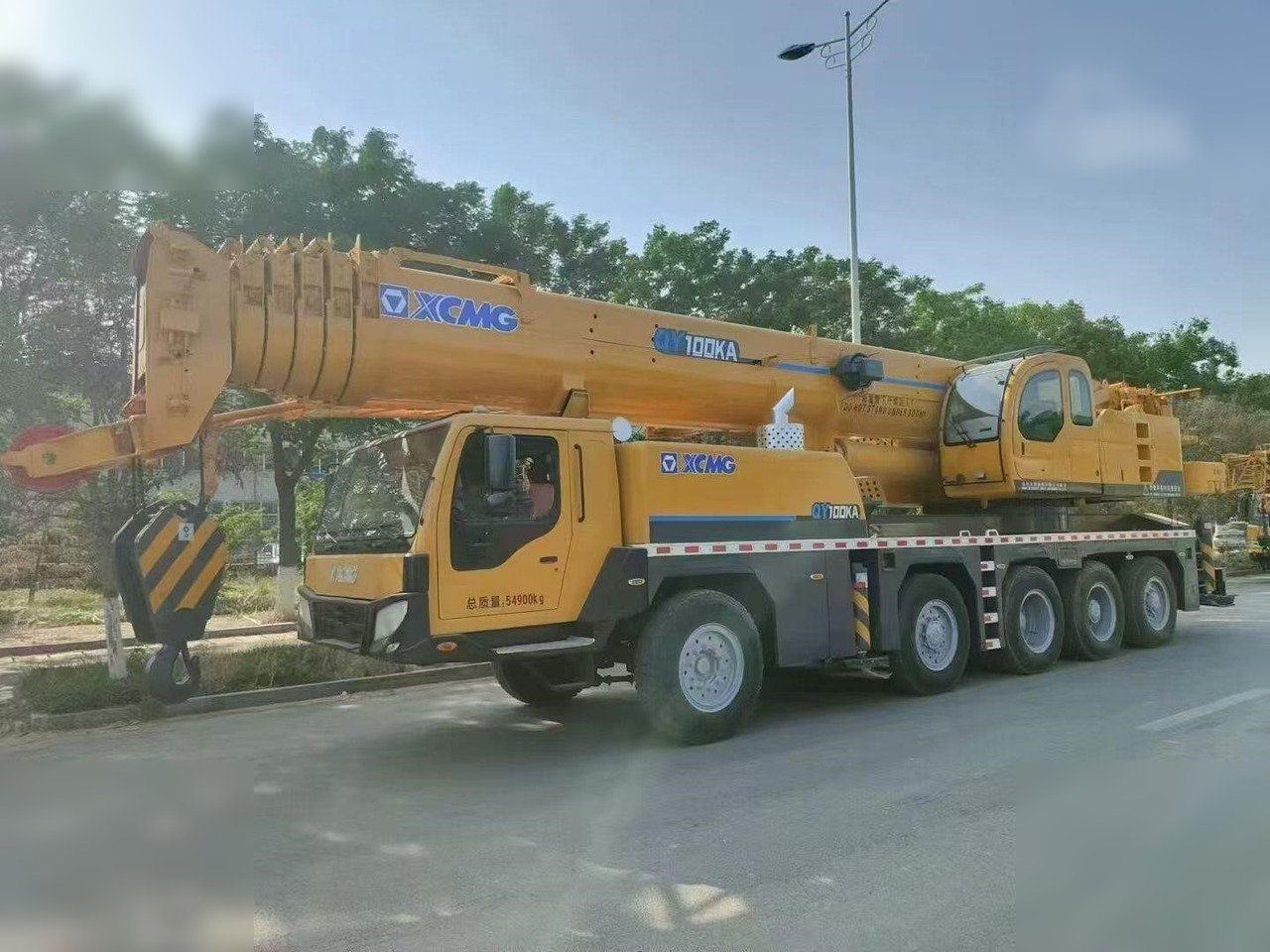 XCMG QY100KA - Grue tout-terrain: photos 4 XCMG QY100KA - Grue tout-terrain: photos 4