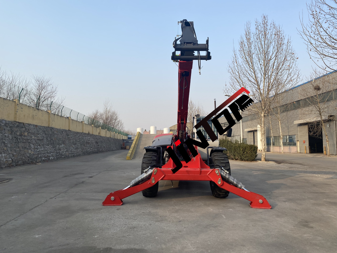 14Ton Telehandler with CUMMINS Engine - Chariot télescopique: photos 3 14Ton Telehandler with CUMMINS Engine - Chariot télescopique: photos 3