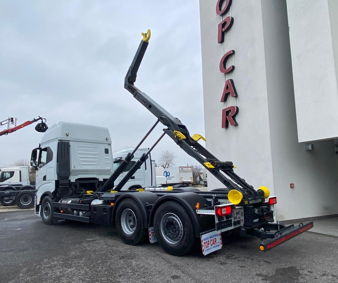 IVECO S-WAY AS260S48 - Camion: photos 3 IVECO S-WAY AS260S48 - Camion: photos 3