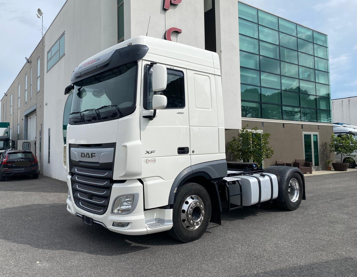 DAF XF 450 - Tracteur routier: photos 1 DAF XF 450 - Tracteur routier: photos 1