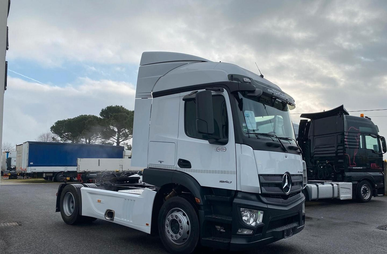MERCEDES ACTROS 18.40 TRATTORE STRADALE EURO 6 - Tracteur routier: photos 2 MERCEDES ACTROS 18.40 TRATTORE STRADALE EURO 6 - Tracteur routier: photos 2