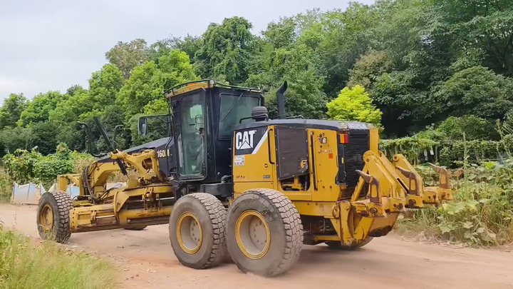 100% Original USA Used Caterpillar 160M with Very Few Hours of Use Used CAT160M Motor Grader in Very Good Condition for Sale! - Niveleuse: photos 2 100% Original USA Used Caterpillar 160M with Very Few Hours of Use Used CAT160M Motor Grader in Very Good Condition for Sale! - Niveleuse: photos 2