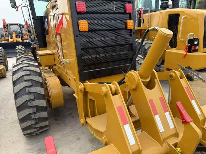 Certified CAT 140G Grader Used Construction Machine | No Accidents, Ready to Work | Price Negotiable - Niveleuse: photos 4 Certified CAT 140G Grader Used Construction Machine | No Accidents, Ready to Work | Price Negotiable - Niveleuse: photos 4