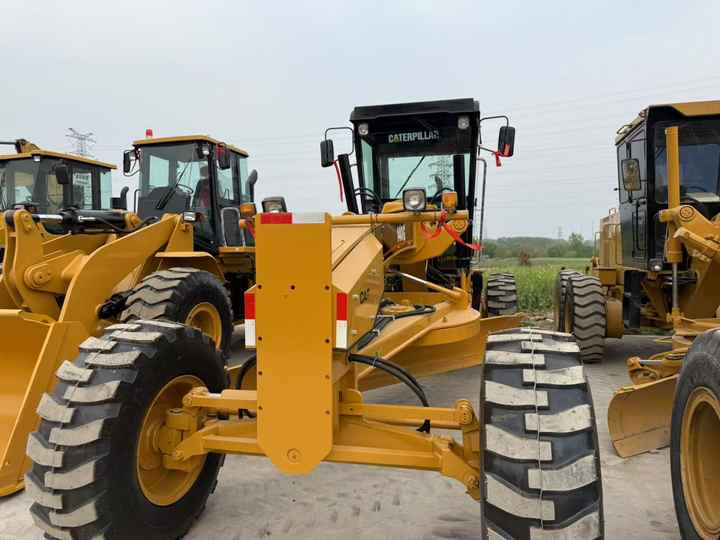 Certified CAT 140G Grader Used Construction Machine | No Accidents, Ready to Work | Price Negotiable - Niveleuse: photos 3 Certified CAT 140G Grader Used Construction Machine | No Accidents, Ready to Work | Price Negotiable - Niveleuse: photos 3