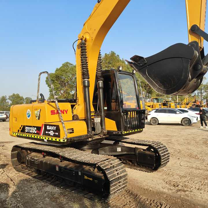 China Brand Used Sany China Brand Used Sany Sy135c Mini Excavator 6ton Crawler Earth Digger Machine for Sale - Mini pelle: photos 1 China Brand Used Sany China Brand Used Sany Sy135c Mini Excavator 6ton Crawler Earth Digger Machine for Sale - Mini pelle: photos 1