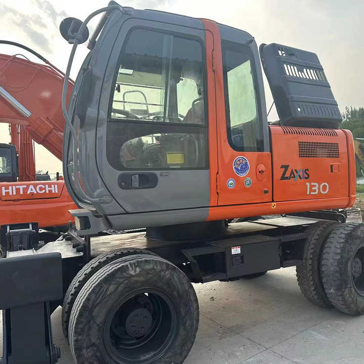 Hot Sale! Used Hitachi ZX130 Wheel Excavator |Excellent Condition| Best Price | Perfect for Construction & Road Projects - Pelle sur pneus: photos 1 Hot Sale! Used Hitachi ZX130 Wheel Excavator |Excellent Condition| Best Price | Perfect for Construction & Road Projects - Pelle sur pneus: photos 1