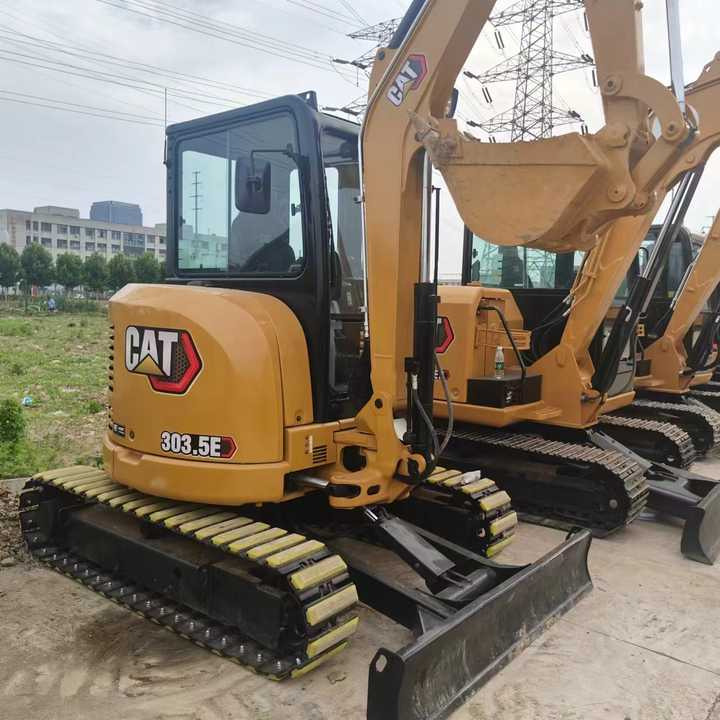 Powerful Used CAT 303.5E for Sale Proven Efficiency - Pelle: photos 1 Powerful Used CAT 303.5E for Sale Proven Efficiency - Pelle: photos 1