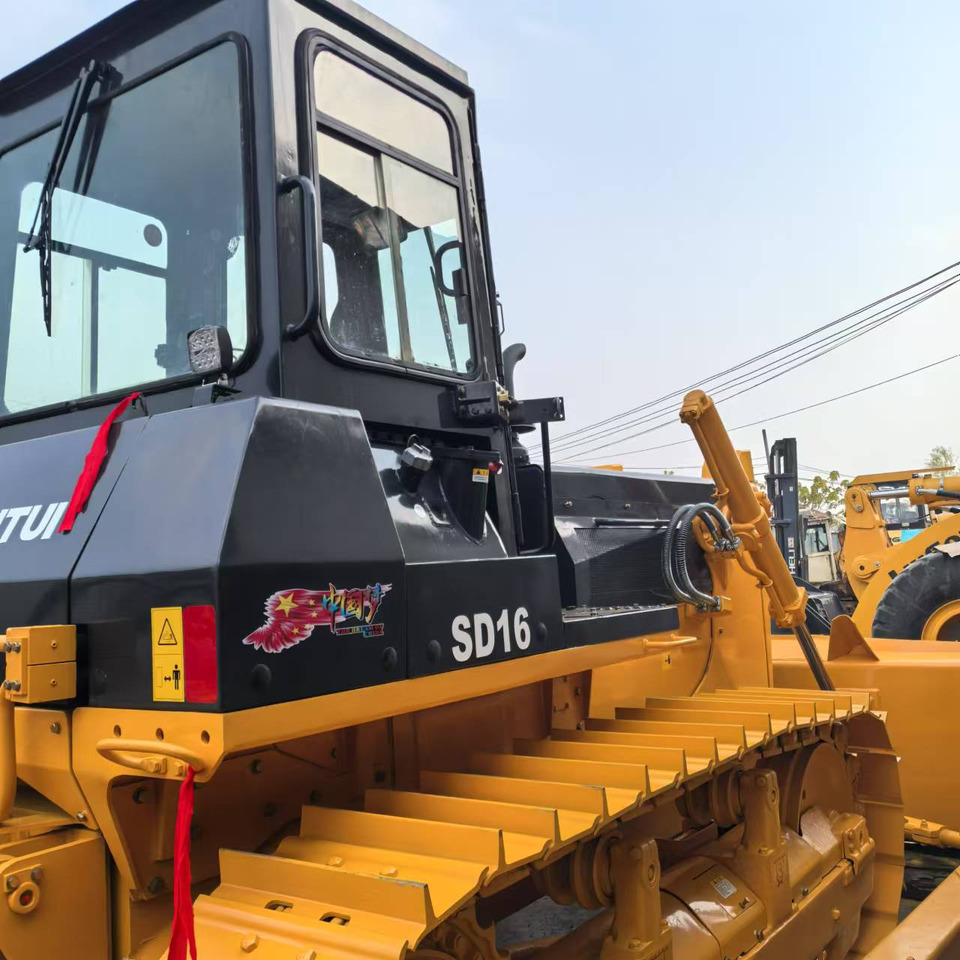 SHANTUI SD16 - Bulldozer: photos 2 SHANTUI SD16 - Bulldozer: photos 2