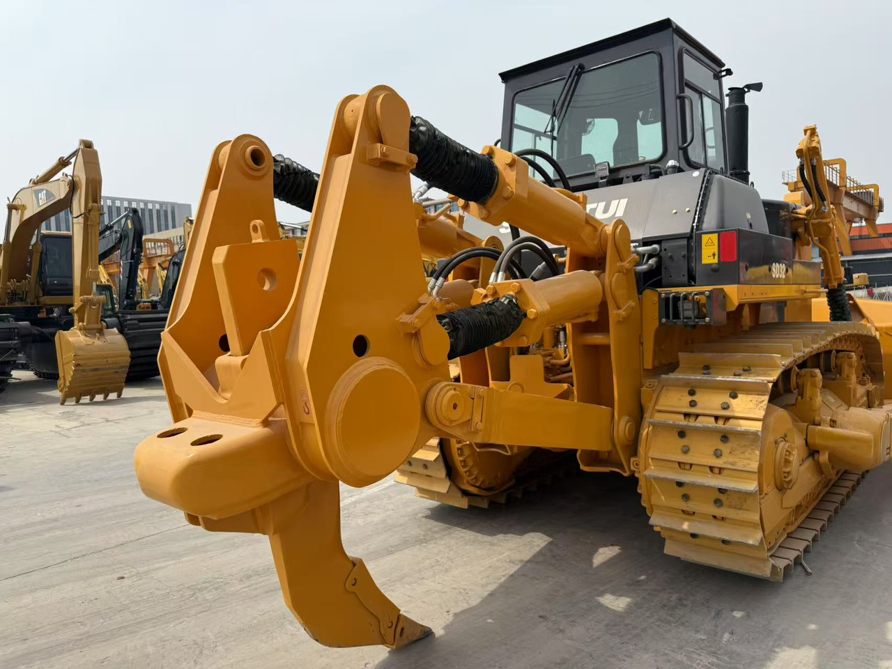 SHANTUI SD32 - Bulldozer: photos 4 SHANTUI SD32 - Bulldozer: photos 4