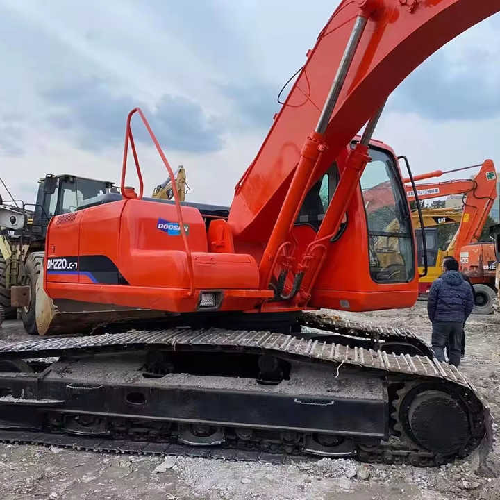 Second Hand Doosan Dh220-7 Crawler Excavator , Used Doosan Excavator Dh220-7 , DOOSAN Dh200 Dh220 - Pelle sur chenille: photos 1 Second Hand Doosan Dh220-7 Crawler Excavator , Used Doosan Excavator Dh220-7 , DOOSAN Dh200 Dh220 - Pelle sur chenille: photos 1