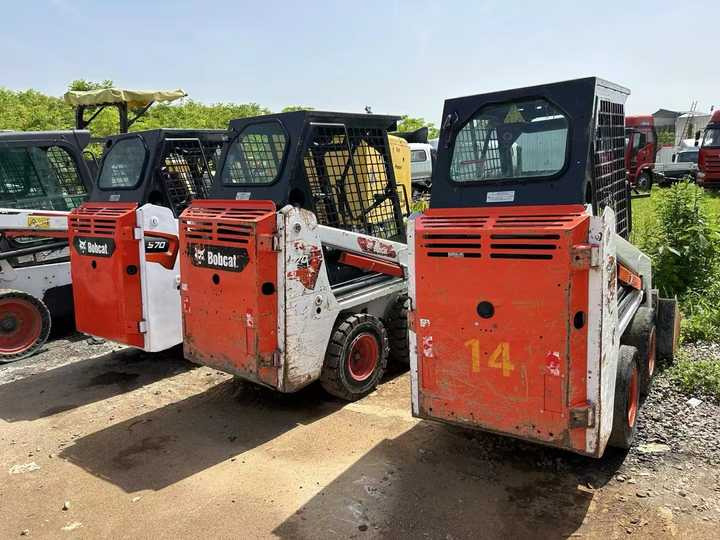 Used Bobcat S70 Skid Teer in Stock Good Condition bobcat S70 S160 185 300 330 Skid Steer for Sale - Mini chargeuse: photos 4 Used Bobcat S70 Skid Teer in Stock Good Condition bobcat S70 S160 185 300 330 Skid Steer for Sale - Mini chargeuse: photos 4