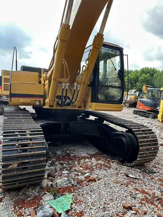 Used Caterpillar 330B Excavator Original Japan Brand Caterpillar 312 315 320 330 336 Excavator on Sale - Pelle sur chenille: photos 5 Used Caterpillar 330B Excavator Original Japan Brand Caterpillar 312 315 320 330 336 Excavator on Sale - Pelle sur chenille: photos 5