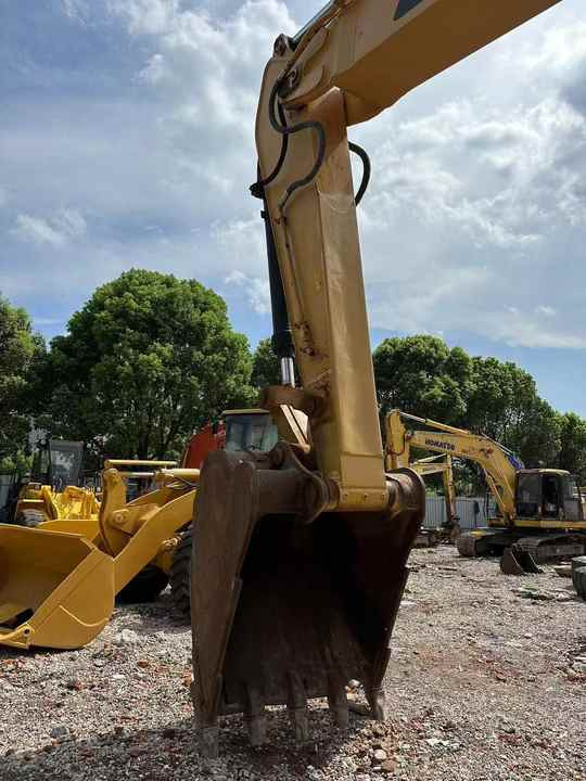 Used Caterpillar 349DL Excavator Superior Performance Strong Power Earth Moving Machinery Cat 50 Ton Excavator 349D for Sale - Pelle sur chenille: photos 4 Used Caterpillar 349DL Excavator Superior Performance Strong Power Earth Moving Machinery Cat 50 Ton Excavator 349D for Sale - Pelle sur chenille: photos 4