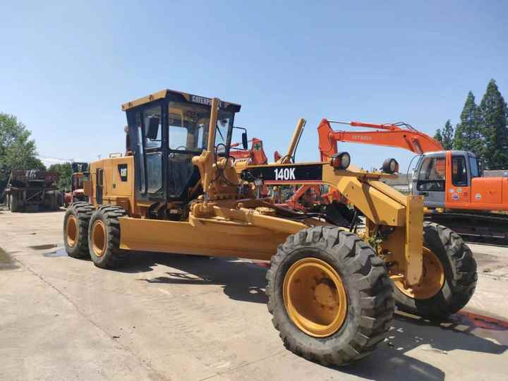 Used Caterpillar CAT 140k Land Road Motor Grader CAT140k Used Grader Cheap Price for Sale - Niveleuse: photos 5 Used Caterpillar CAT 140k Land Road Motor Grader CAT140k Used Grader Cheap Price for Sale - Niveleuse: photos 5