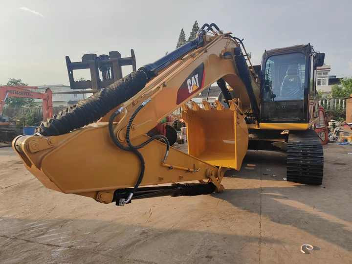 Used Crawler Caterpillar 315D Excavator for Sale Used Engineering & Construction Machinery - Pelle sur chenille: photos 3 Used Crawler Caterpillar 315D Excavator for Sale Used Engineering & Construction Machinery - Pelle sur chenille: photos 3