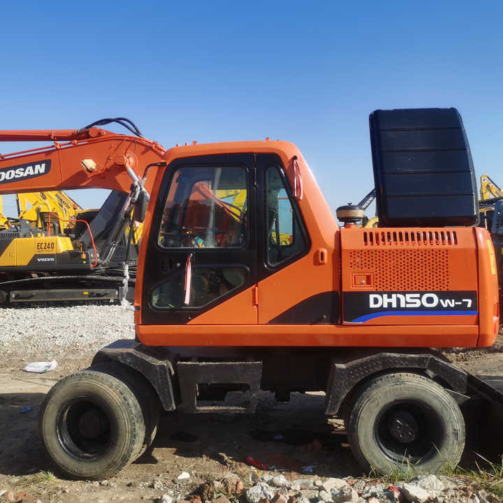 Used Digger Doosan Dh150w-7 Construction Machinery Construction Digger Used Doosan Dh150w-7 Cheap Excavator - Pelle sur pneus: photos 1 Used Digger Doosan Dh150w-7 Construction Machinery Construction Digger Used Doosan Dh150w-7 Cheap Excavator - Pelle sur pneus: photos 1