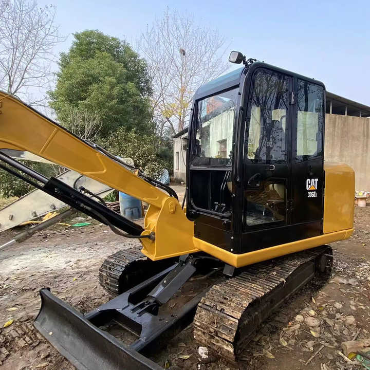 Used Excavators CAT306E Used Japanese Caterpillar Mini 306E2 Excavators for Sale at Cheap Prices - Pelle: photos 1 Used Excavators CAT306E Used Japanese Caterpillar Mini 306E2 Excavators for Sale at Cheap Prices - Pelle: photos 1