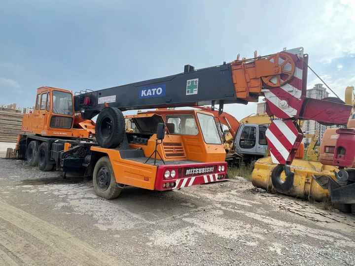 Used Heavy Construction Equipment kato 25 Tons Second Hand Mobile Crane Used Machine Hot Sale - Grue mobile: photos 2 Used Heavy Construction Equipment kato 25 Tons Second Hand Mobile Crane Used Machine Hot Sale - Grue mobile: photos 2