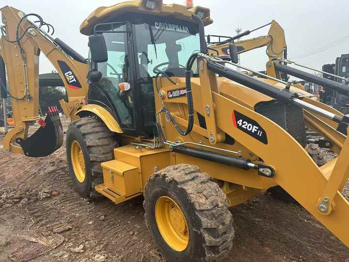 Tractopelle Used Wheel Loader CAT420F Caterpillar 420F Mini Construction Machinery Mini Wheel Skid Steer Loader in Stock [ Copy ]: photos 6