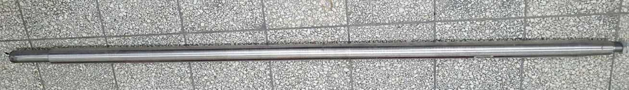 Wał odrzutnika kombajn Deutz Fahr 0625_6572 - Pièces de rechange pour Machine agricole: photos 1 Wał odrzutnika kombajn Deutz Fahr 0625_6572 - Pièces de rechange pour Machine agricole: photos 1