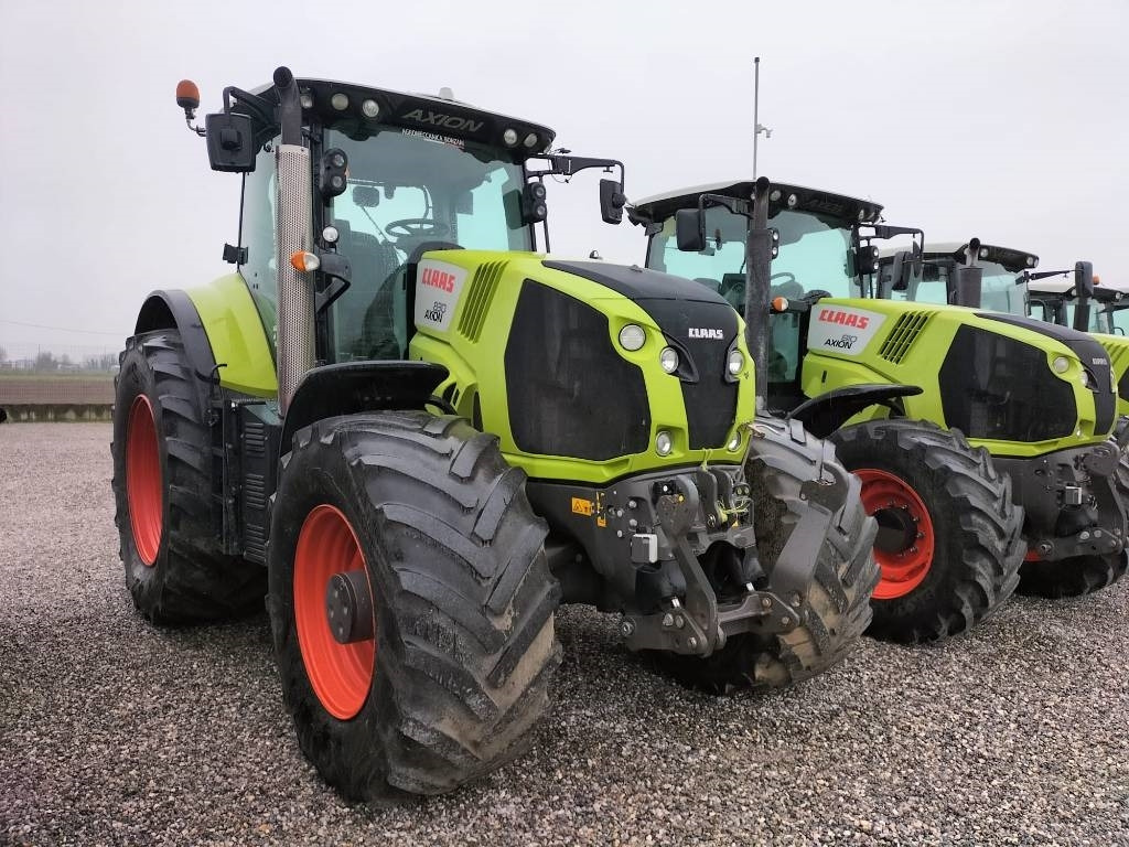 Claas Axion 830 Cmatic - Tracteur agricole: photos 1 Claas Axion 830 Cmatic - Tracteur agricole: photos 1