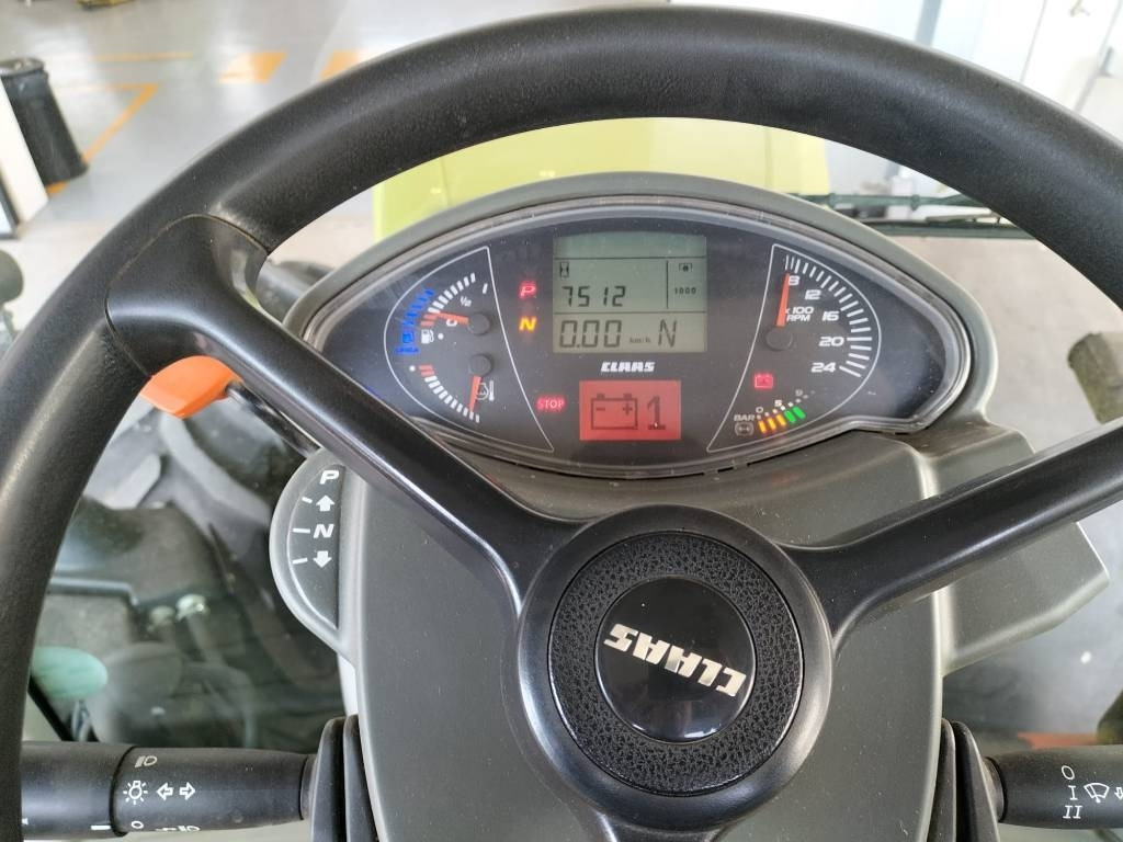 Claas Axion 950 Cmatic  en crédit-bail Claas Axion 950 Cmatic: photos 8