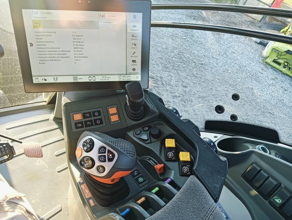 Claas Axion 960 Terra Trac - Tracteur agricole: photos 5 Claas Axion 960 Terra Trac - Tracteur agricole: photos 5