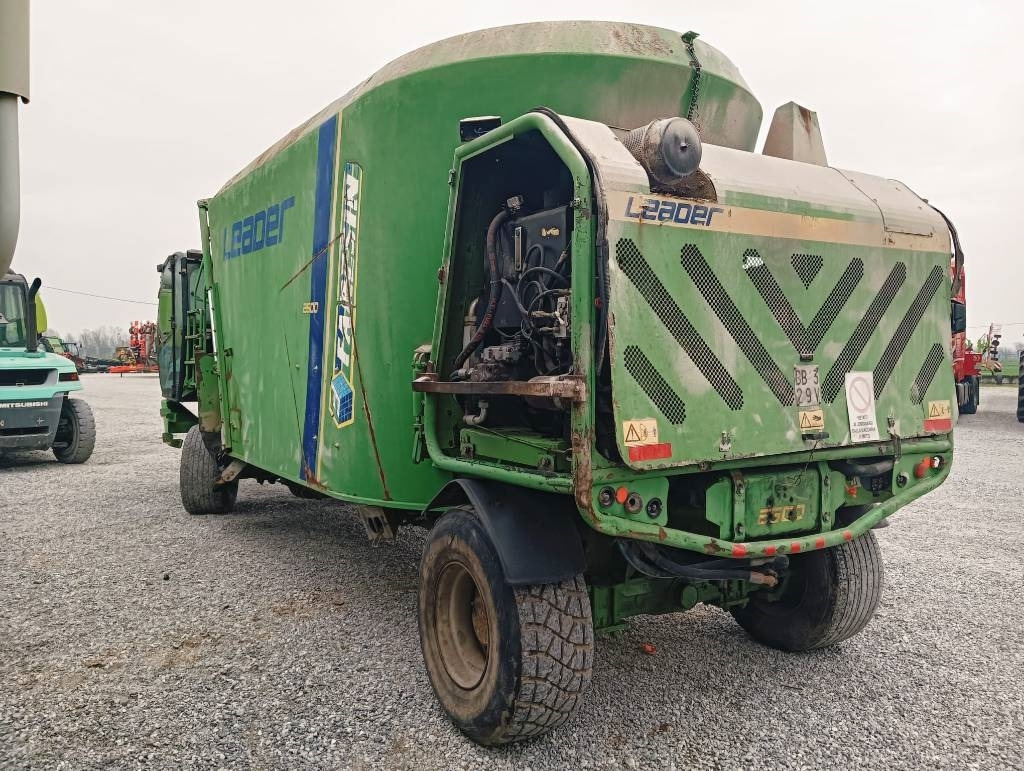 Faresin LEADER 2600 - Mélangeuse: photos 5 Faresin LEADER 2600 - Mélangeuse: photos 5