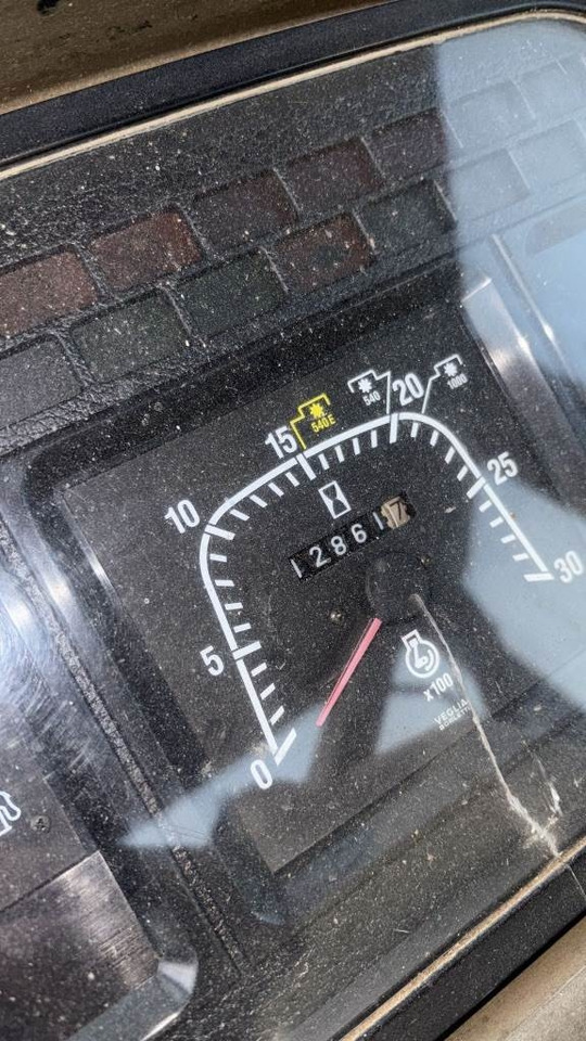 Fiat M100 - Tracteur agricole: photos 2 Fiat M100 - Tracteur agricole: photos 2