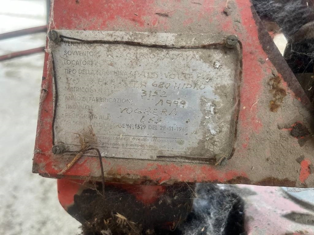 Lely TH 680 - Faneuse: photos 2 Lely TH 680 - Faneuse: photos 2