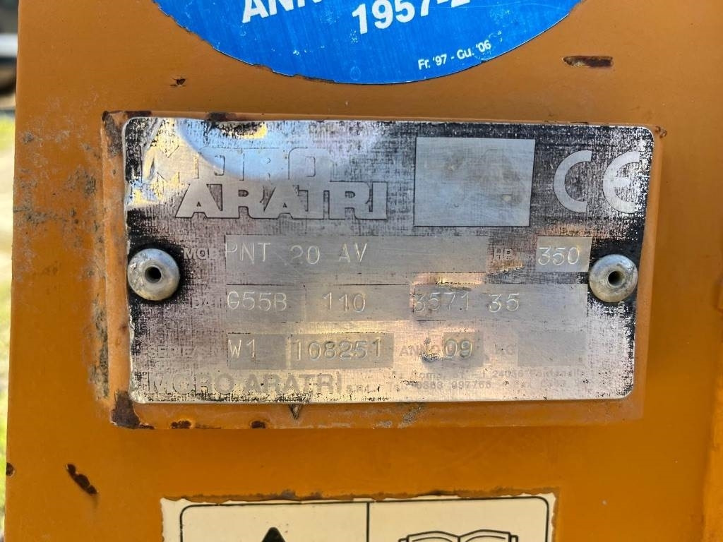 Moro Aratri PNT 20 AV - Charrue: photos 2 Moro Aratri PNT 20 AV - Charrue: photos 2