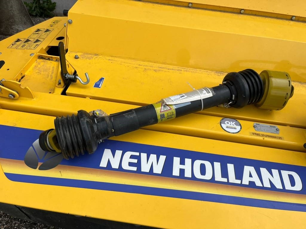 New Holland DISCOCUTTER 320 P - Faucheuse: photos 4 New Holland DISCOCUTTER 320 P - Faucheuse: photos 4