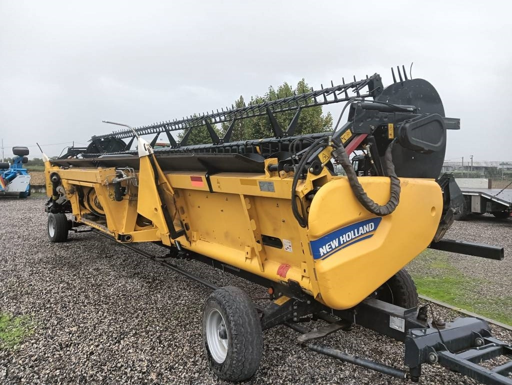New Holland SOIA A TAPPETI FLEX 9 MT - Accessoire de matériels de récolte: photos 4 New Holland SOIA A TAPPETI FLEX 9 MT - Accessoire de matériels de récolte: photos 4