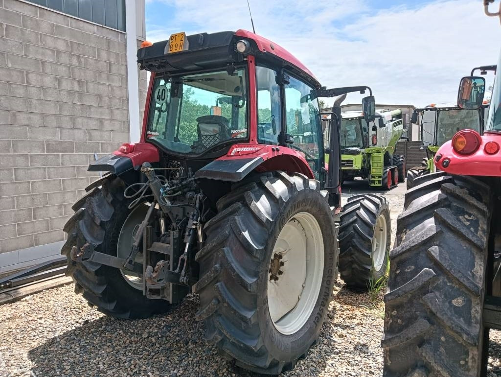 Valtra A 114  - Tracteur agricole: photos 2 Valtra A 114  - Tracteur agricole: photos 2