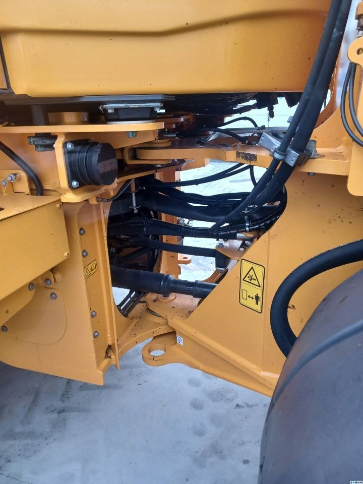 Volvo L 70 H - Chargeuse sur pneus: photos 3 Volvo L 70 H - Chargeuse sur pneus: photos 3