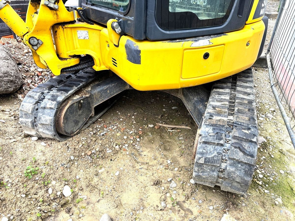 Komatsu PC30MR-3 - Mini pelle: photos 3 Komatsu PC30MR-3 - Mini pelle: photos 3