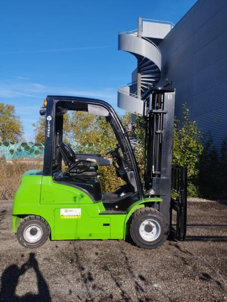 Hangcha XC35i Chariot élévateur fenwick 3,5 t lithium électrique - Chariot élévateur électrique: photos 1 Hangcha XC35i Chariot élévateur fenwick 3,5 t lithium électrique - Chariot élévateur électrique: photos 1