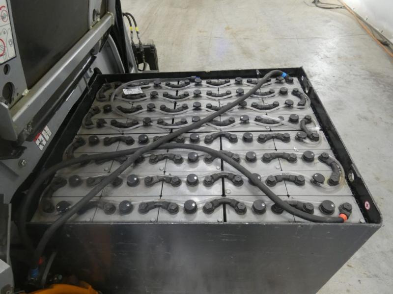 Still RX60-30L RX60-30L - Chariot élévateur électrique: photos 4 Still RX60-30L RX60-30L - Chariot élévateur électrique: photos 4