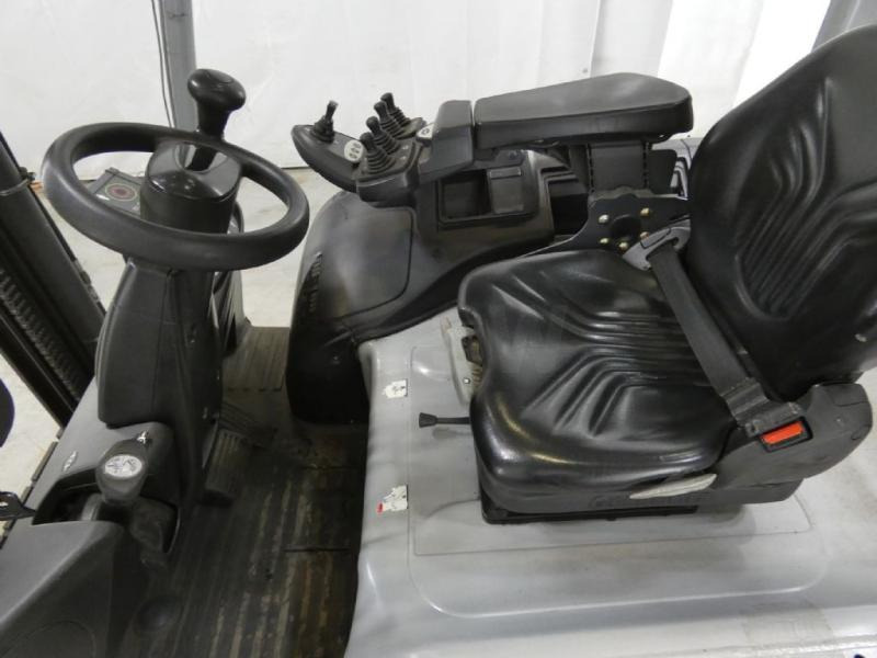 Still RX60-30L RX60-30L - Chariot élévateur électrique: photos 3 Still RX60-30L RX60-30L - Chariot élévateur électrique: photos 3