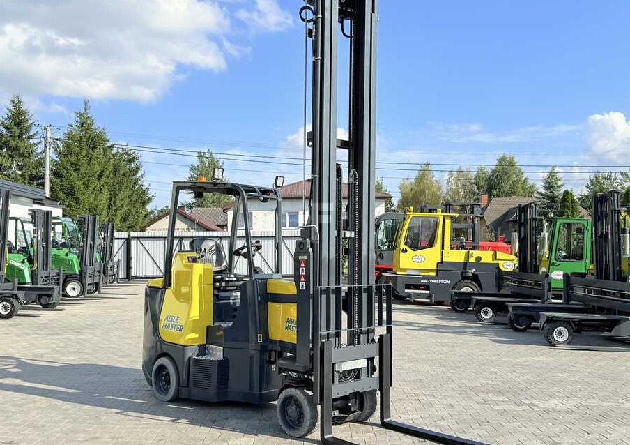 Aisle Master AISLE MASTER 20SHE / ARTICULATED FORKLIFT / TRIPLEX 8500 MM / ELECTRIC / FULL FREE LIFT / SIDE SHIFT / NEW TYRES / ONLY 1176 HOURS / EXCELLENT CONDITION Wide range of multi-directional an - Chariot élévateur électrique: photos 1 Aisle Master AISLE MASTER 20SHE / ARTICULATED FORKLIFT / TRIPLEX 8500 MM / ELECTRIC / FULL FREE LIFT / SIDE SHIFT / NEW TYRES / ONLY 1176 HOURS / EXCELLENT CONDITION Wide range of multi-directional an - Chariot élévateur électrique: photos 1