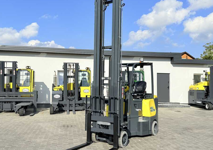 Aisle Master AISLE MASTER 20SHE / ARTICULATED FORKLIFT / TRIPLEX 8500 MM / ELECTRIC / FULL FREE LIFT / SIDE SHIFT / NEW TYRES / ONLY 1176 HOURS / EXCELLENT CONDITION Wide range of multi-directional an - Chariot élévateur électrique: photos 3 Aisle Master AISLE MASTER 20SHE / ARTICULATED FORKLIFT / TRIPLEX 8500 MM / ELECTRIC / FULL FREE LIFT / SIDE SHIFT / NEW TYRES / ONLY 1176 HOURS / EXCELLENT CONDITION Wide range of multi-directional an - Chariot élévateur électrique: photos 3