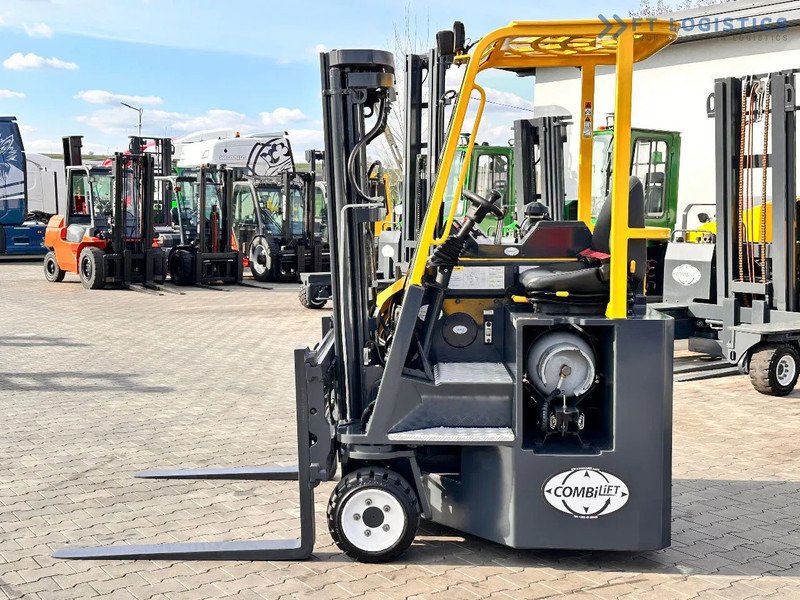 Combilift C3000CB / LPG / TRIPLEX / 4900MM / FREE LIFT / POSITIONER / LIKE NEW C3000CB / LPG / TRIPLEX / 4900MM / FREE LIFT / POSITIONER / - Chariot multidirectionnel: photos 5 Combilift C3000CB / LPG / TRIPLEX / 4900MM / FREE LIFT / POSITIONER / LIKE NEW C3000CB / LPG / TRIPLEX / 4900MM / FREE LIFT / POSITIONER / - Chariot multidirectionnel: photos 5