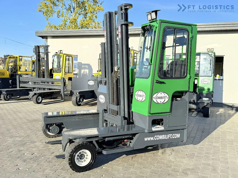 Combilift C4000 / DIESEL / DUPLEX 4100MM / FREE LIFT / SIDE SHIFT / FULL CABIN / EXCELLENT CONDITION / Wide range of four-way and side loa - Chariot multidirectionnel: photos 3 Combilift C4000 / DIESEL / DUPLEX 4100MM / FREE LIFT / SIDE SHIFT / FULL CABIN / EXCELLENT CONDITION / Wide range of four-way and side loa - Chariot multidirectionnel: photos 3
