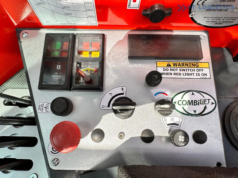 Chariot multidirectionnel Combilift C4000 / TRIPLEX / 9300MM / FREE LIFT / POSITIONER / LPG / CABIN C4000 / TRIPLEX / 9300MM / FREE LIFT / POSITIONER / LPG / CABIN: photos 18 Chariot multidirectionnel Combilift C4000 / TRIPLEX / 9300MM / FREE LIFT / POSITIONER / LPG / CABIN C4000 / TRIPLEX / 9300MM / FREE LIFT / POSITIONER / LPG / CABIN: photos 18