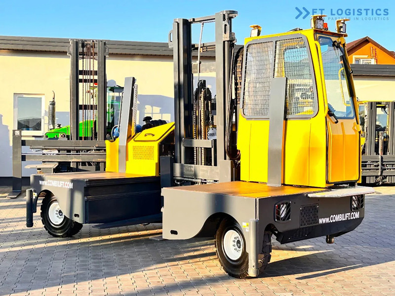 Combilift C5000SL / 5T / DUPLEX – 4000 MM / FREE LIFT / LPG / LIKE NEW!!! C5000SL / 5T / DUPLEX – 4000 MM / FREE LIFT / LPG / LIKE NEW!!! - Chariot multidirectionnel: photos 5 Combilift C5000SL / 5T / DUPLEX – 4000 MM / FREE LIFT / LPG / LIKE NEW!!! C5000SL / 5T / DUPLEX – 4000 MM / FREE LIFT / LPG / LIKE NEW!!! - Chariot multidirectionnel: photos 5