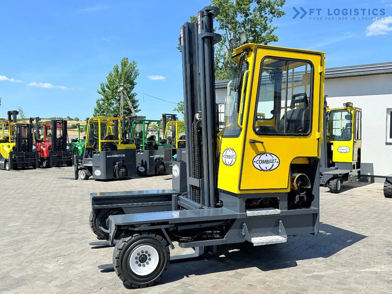 Combilift C5000XL / GAS / DUPLEX / 4500MM / FREE LIFT / SIDESHIFT / FORK POSITIONER / XL CABIN / NEW TYRES C5000XL / GAS / DUPLEX / 4500MM - Chariot multidirectionnel: photos 3 Combilift C5000XL / GAS / DUPLEX / 4500MM / FREE LIFT / SIDESHIFT / FORK POSITIONER / XL CABIN / NEW TYRES C5000XL / GAS / DUPLEX / 4500MM - Chariot multidirectionnel: photos 3