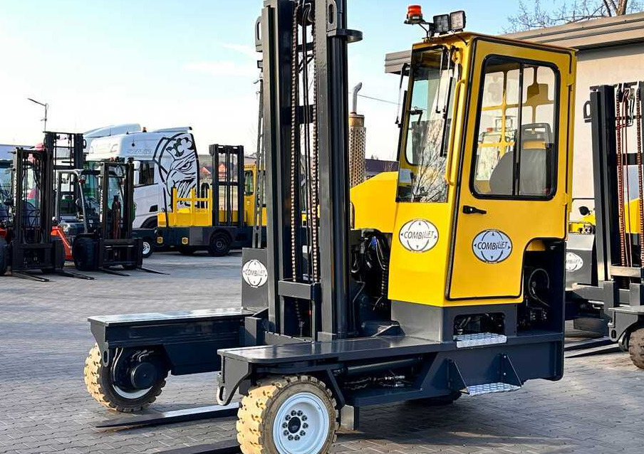 Combilift C5000XL / LPG / 2018 / DUPLEC5000XL / LPG / 2018 / DUPLEX / 4000MM / LIKE NEWX / 4000MM / LIKE NEW - Chariot multidirectionnel: photos 1 Combilift C5000XL / LPG / 2018 / DUPLEC5000XL / LPG / 2018 / DUPLEX / 4000MM / LIKE NEWX / 4000MM / LIKE NEW - Chariot multidirectionnel: photos 1