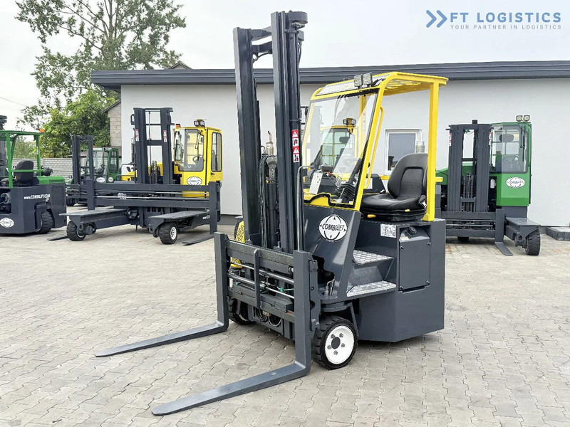 Chariot multidirectionnel Combilift CB2500 / DUPLEX / 4100MM / DIESEL / FREE LIFT / FORK POSITIONER / SIDE SHIFT / LIKE NEW / Wide range of four-way and side loader: photos 1