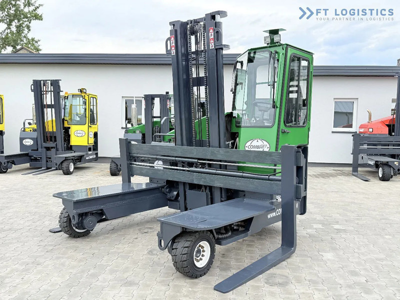 Chariot multidirectionnel Combilift Combilift C4500 / DIESEL / DUPLEX 4000MM / WIDE FORK POSITIONER / HEATING / FULL CABIN / PERFECT CONDITION / Wide range of four-: photos 1