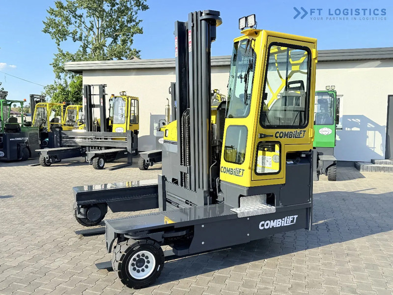 Combilift Combilift C5000 / DIESEL / TRIPLEX 6000MM / FREE LIFT / FORK POSITIONER / BUILT-IN SCALE / HEATING / FULL CABIN / PERFECT CONDIT - Chariot multidirectionnel: photos 5 Combilift Combilift C5000 / DIESEL / TRIPLEX 6000MM / FREE LIFT / FORK POSITIONER / BUILT-IN SCALE / HEATING / FULL CABIN / PERFECT CONDIT - Chariot multidirectionnel: photos 5